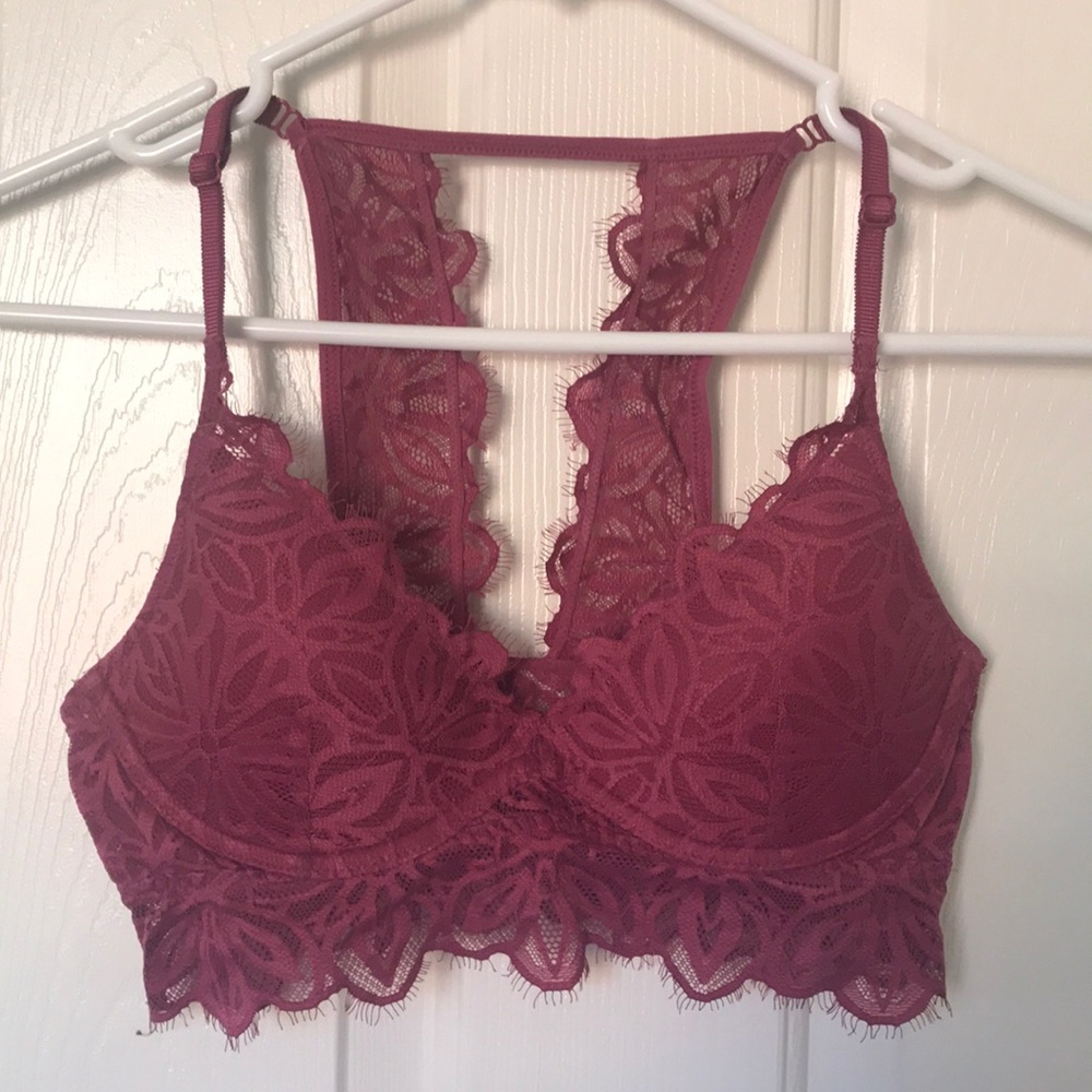 SOLD 🔒 2 for 20 VS Bralette